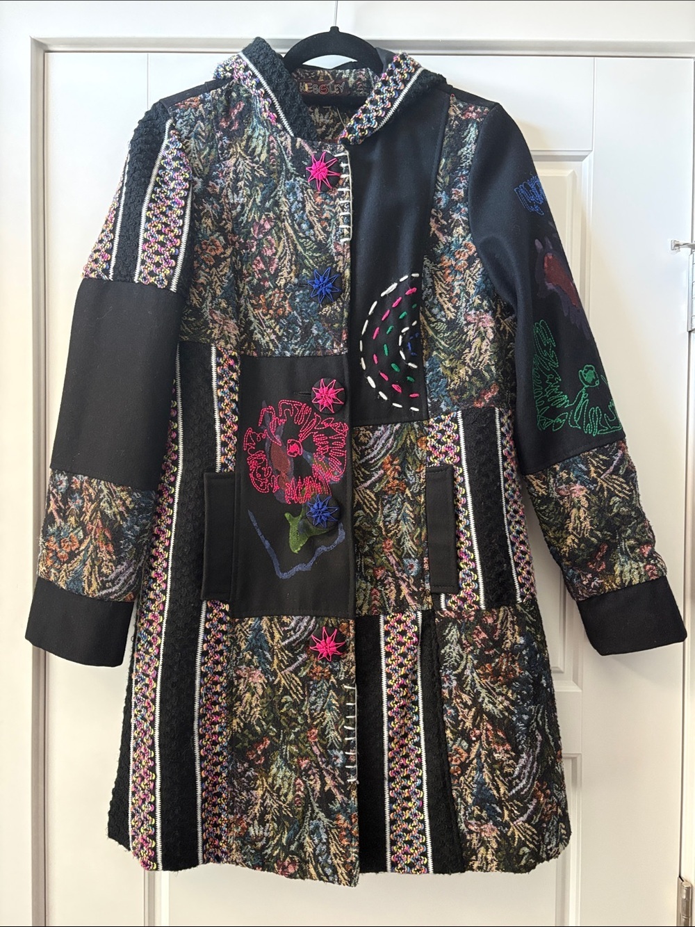 KESSLEY Patchwork Embroidered Hooded Jacket – Size M - Picture 3 of 16
